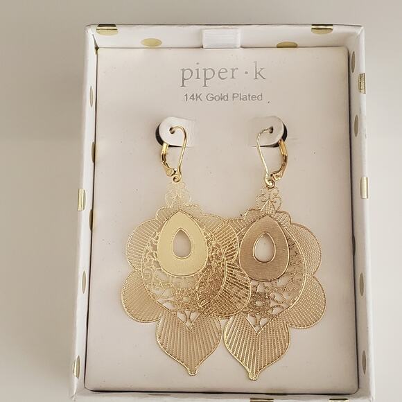 Piper K Long Filigree Earrings Gold Plated Boho New in Box Dressy Casual - Picture 3 of 6